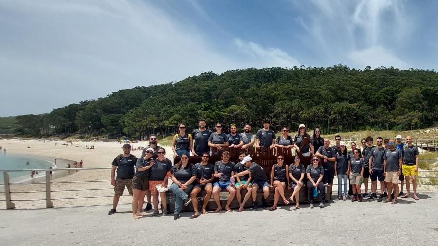 AIMEN Outdoors 2025 arranca con una jornada de team building en las Islas Cíes